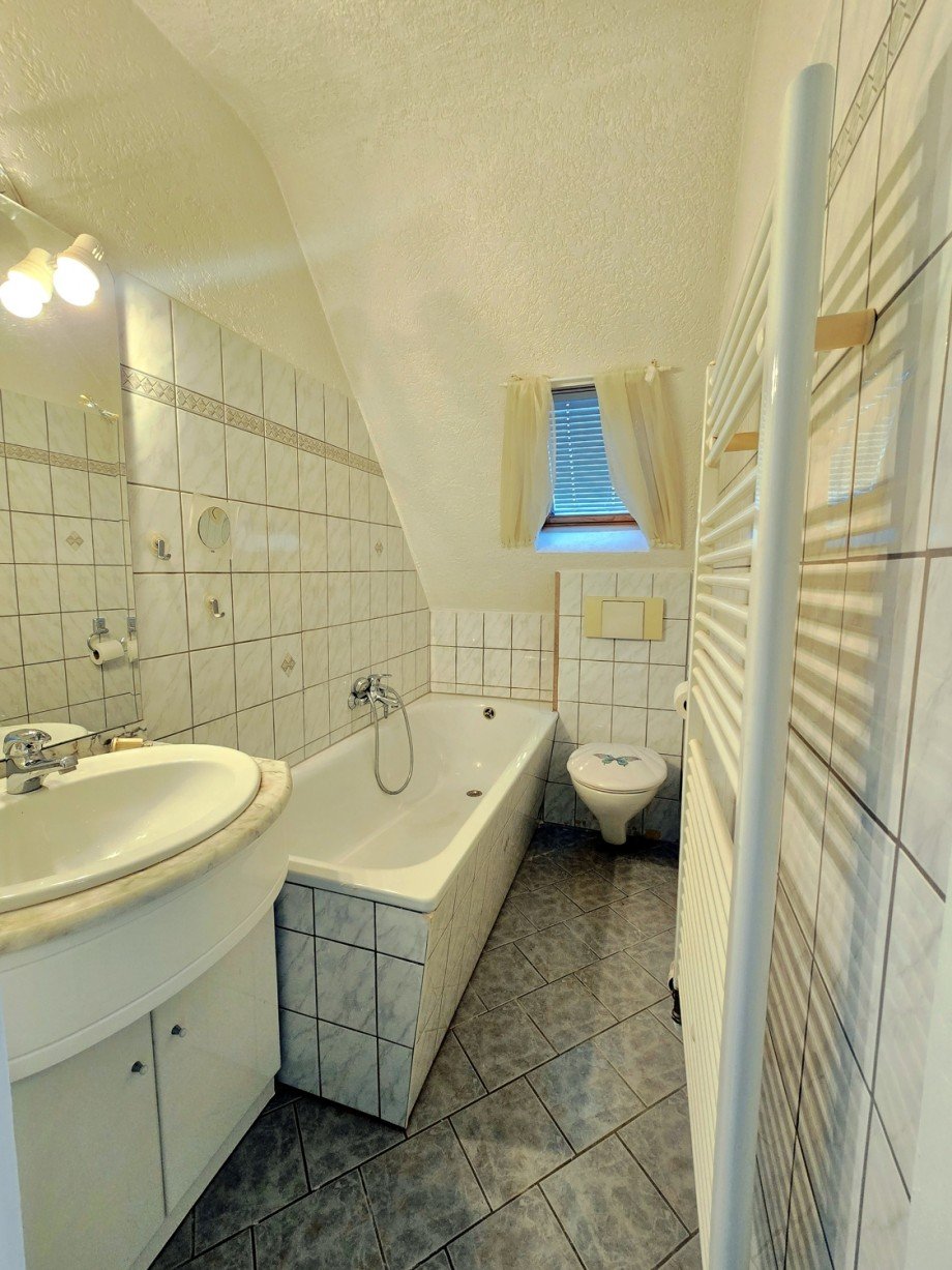 Badezimmer Einfamilienhaus Schrollbach