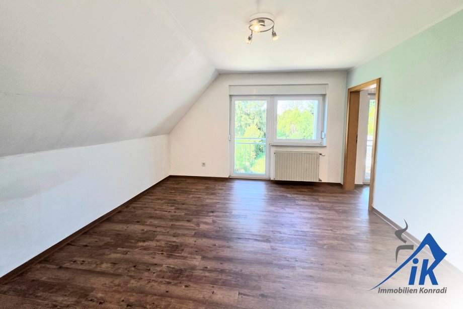 Durchgangszimmer OG Einfamilienhaus Schallodenbach