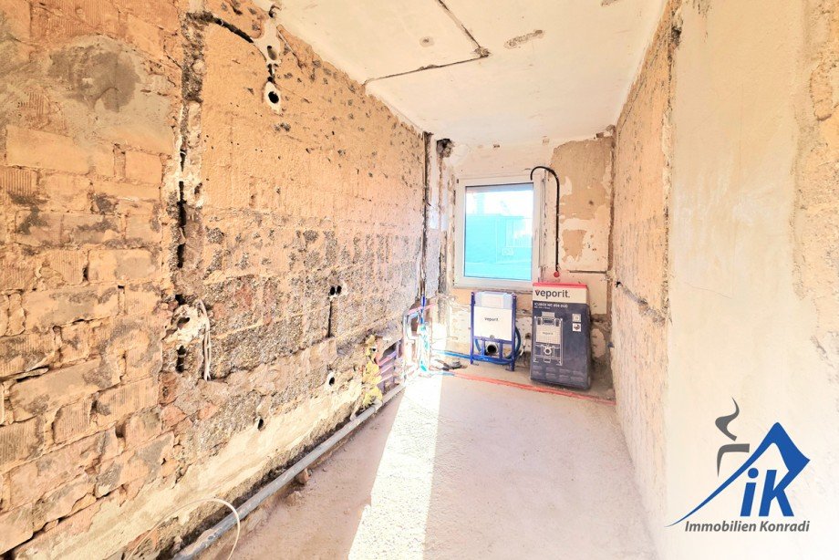 1OG links Mehrfamilienhaus Pirmasens