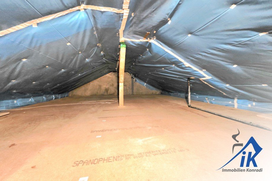 Dachgeschoss Einfamilienhaus H�tschenhausen