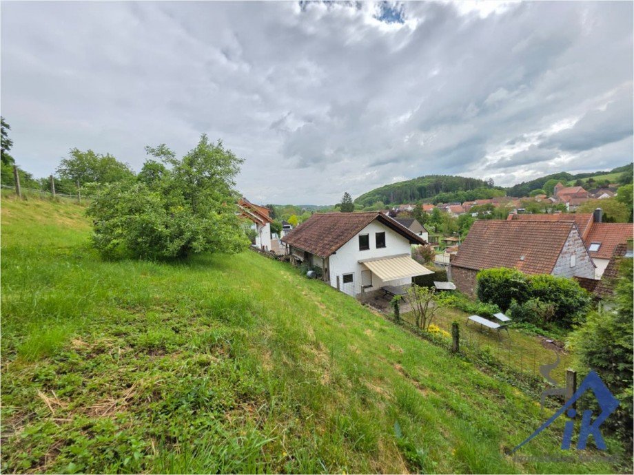 Garten Doppelhaush�lfte Dellfeld