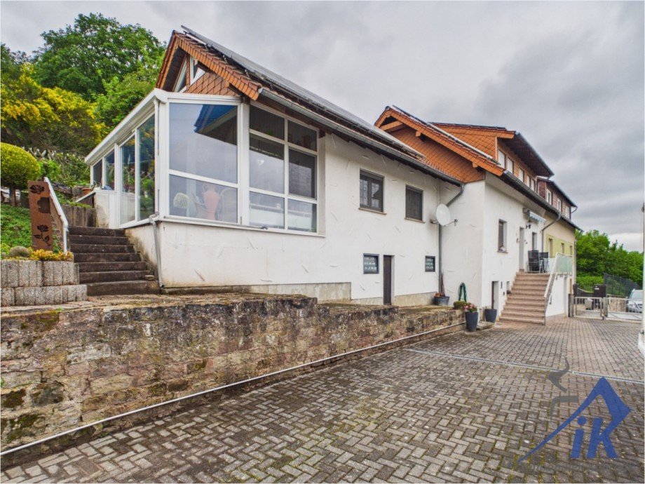 Au�enansicht Doppelhaush�lfte Dellfeld