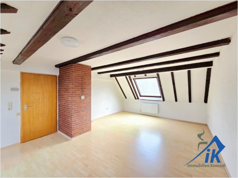 Studio DG Doppelhaush�lfte Hauptstuhl