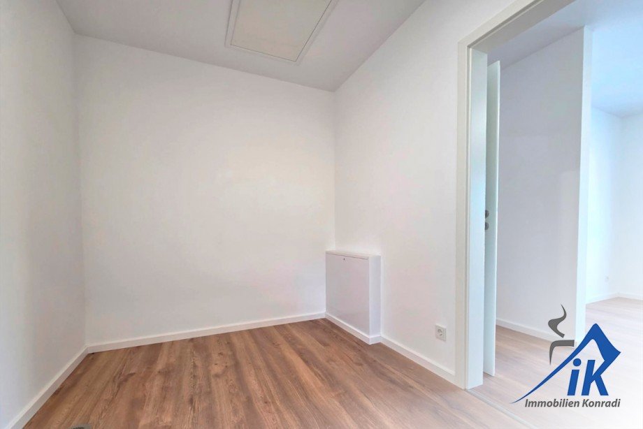 Schlafzimmer OG Doppelhaush�lfte Thaleischweiler