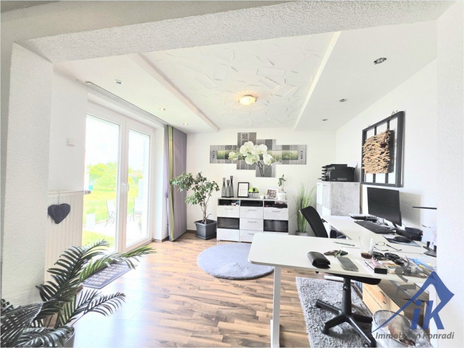B�ro Einfamilienhaus Spesbach