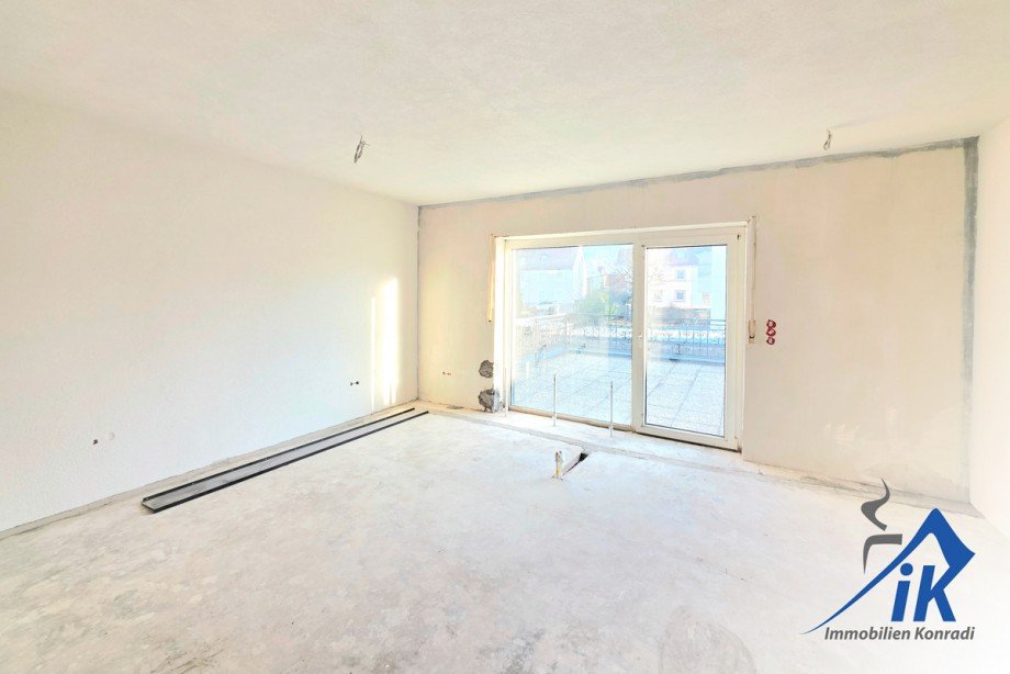 1OG links Mehrfamilienhaus Pirmasens