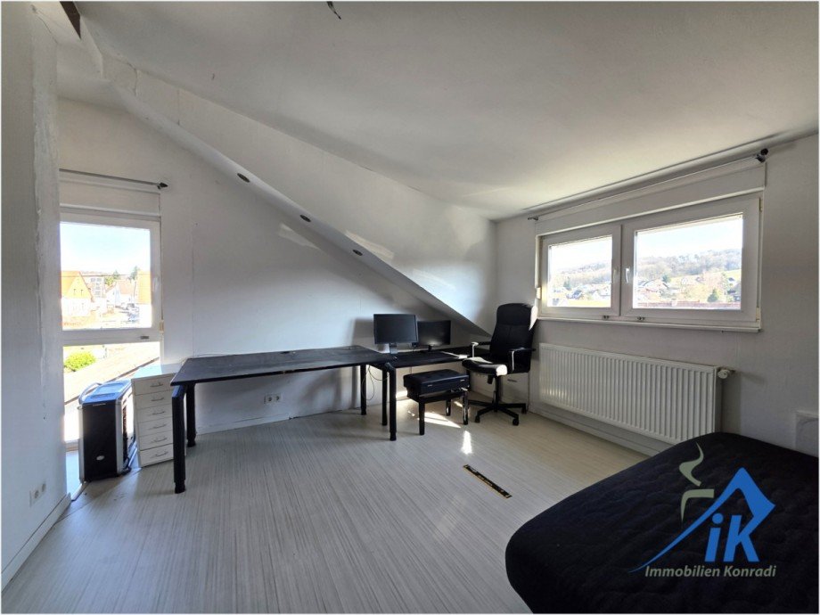 Schlafzimmer DG Zweifamilienhaus Mehlbach