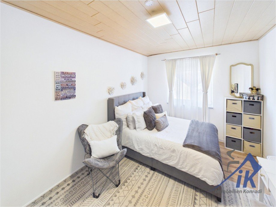 Schlafzimmer OG Doppelhaush�lfte Steinwenden / Weltersbach