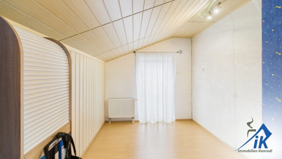 Schlafzimmer OG Einfamilienhaus Kindsbach