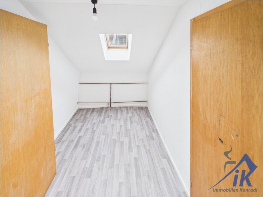 Zimmer DG Reihenmittelhaus Zweibr�cken / Ixheim