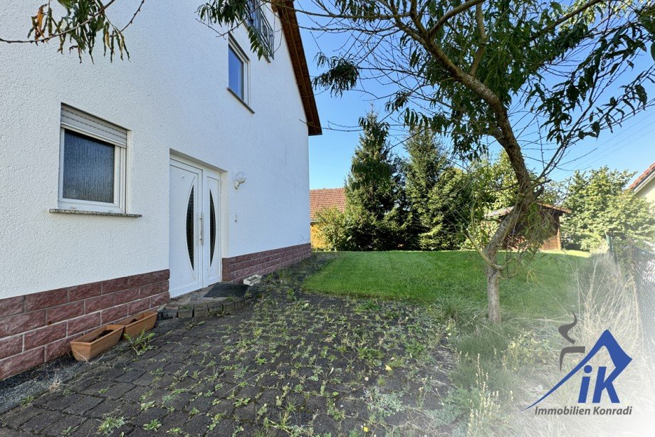 Au�enansicht Doppelhaush�lfte Kindsbach