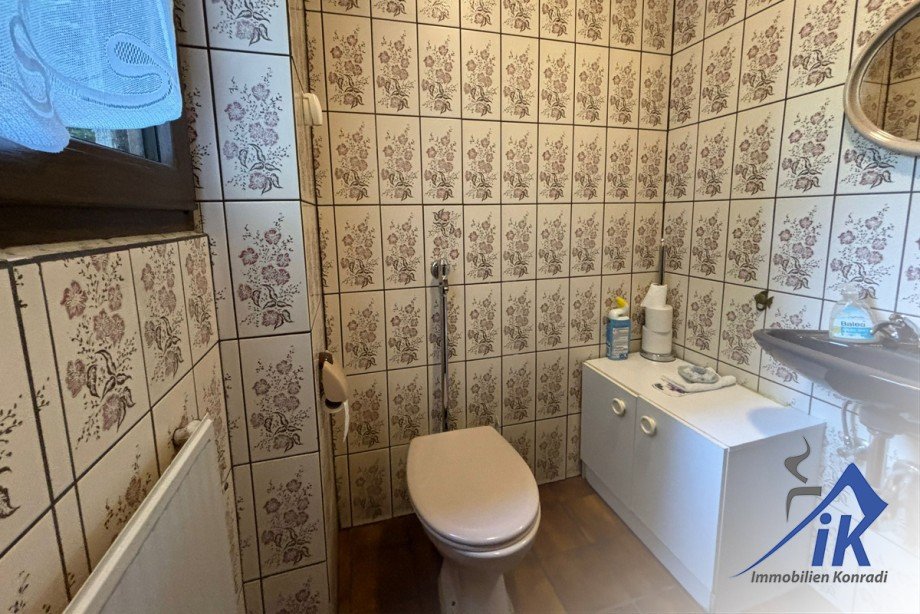 G�ste-WC Zweifamilienhaus Thaleischweiler-Fr�schen