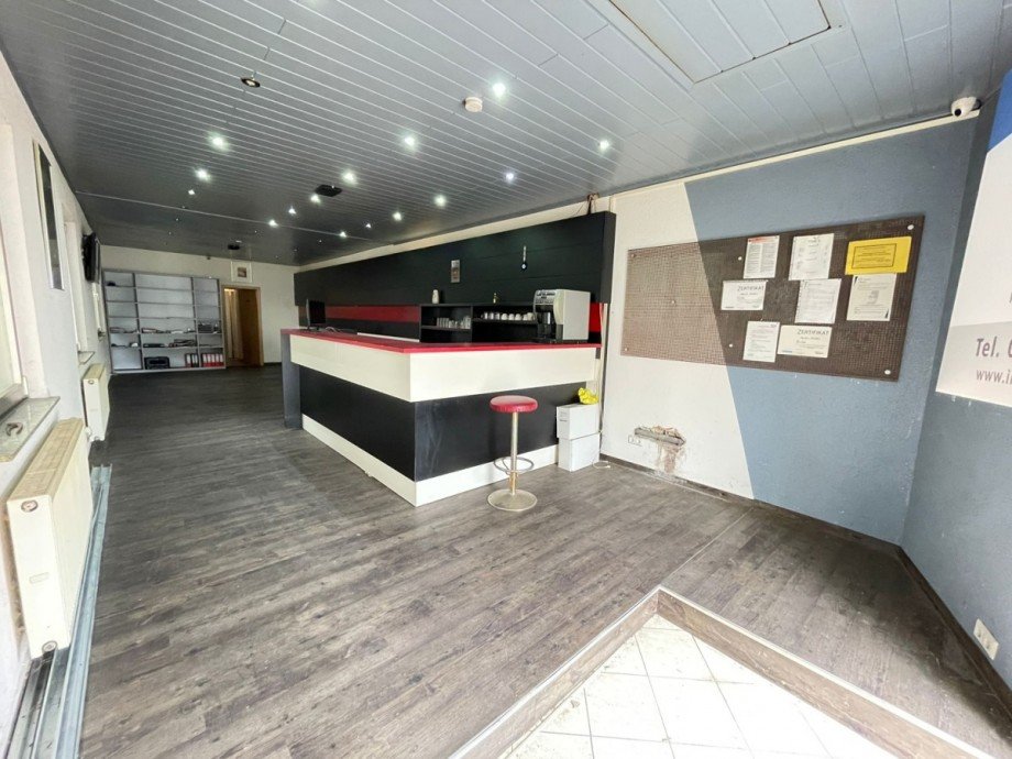  Ladenlokal Lingenfeld