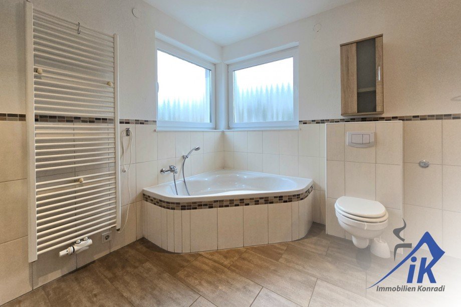 Badezimmer EG Einfamilienhaus Reichenbach-Steegen
