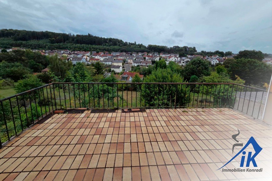 Balkon Einfamilienhaus Waldfischbach-Burgalben