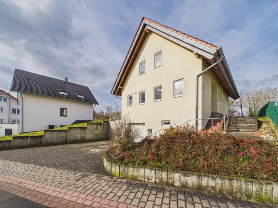 Hausansicht Einfamilienhaus Kaiserslautern / Erfenbach