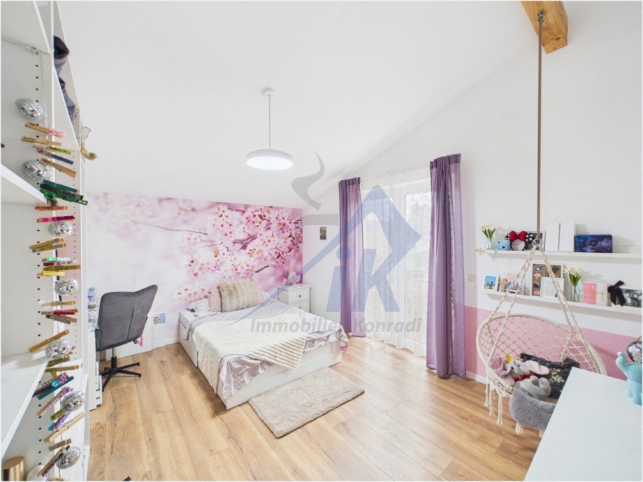 Kinderzimmer OG Zweifamilienhaus Sch�nenberg
