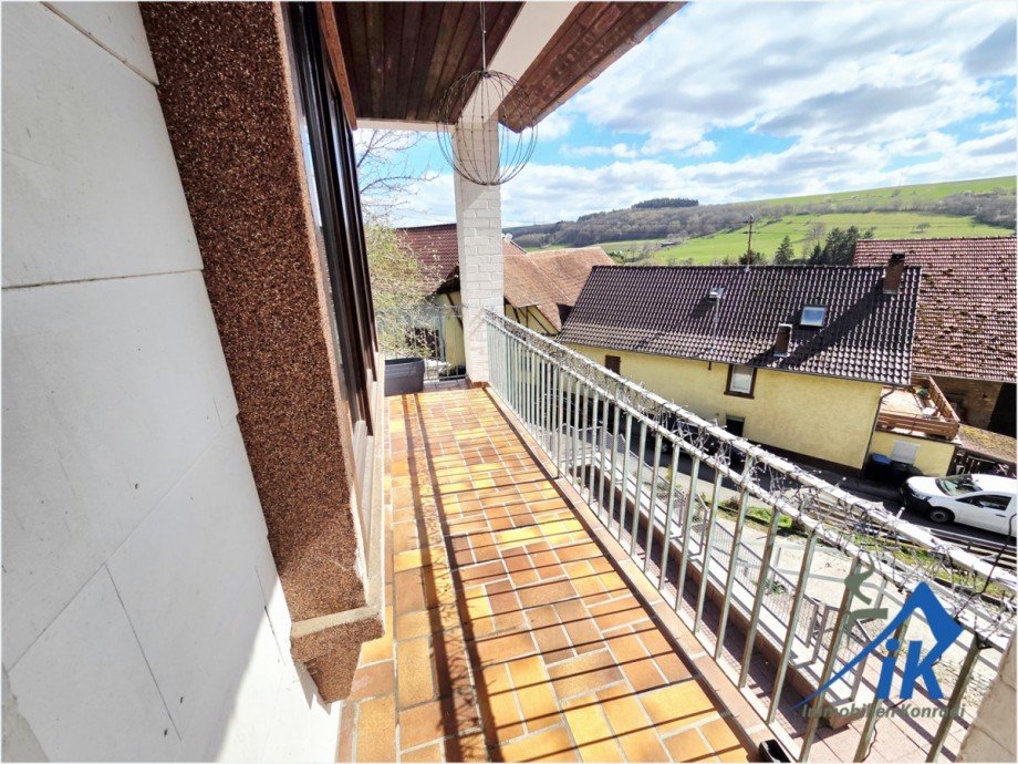 Balkon Mehrfamilienhaus Sankt Julian