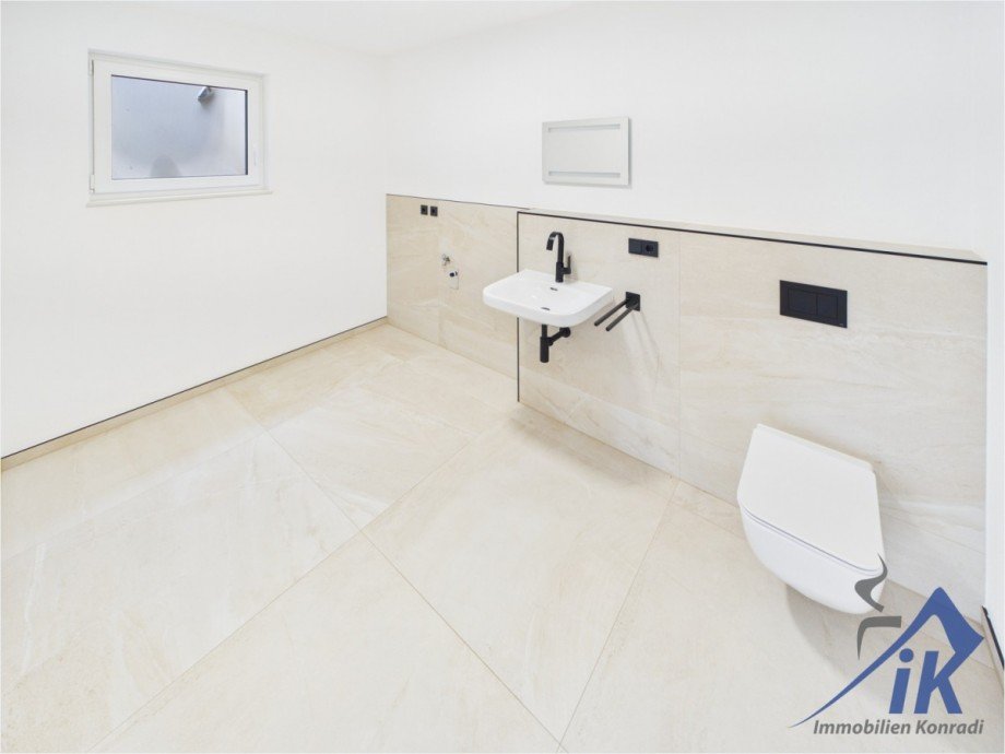 G�ste WC EG Doppelhaush�lfte Br�cken