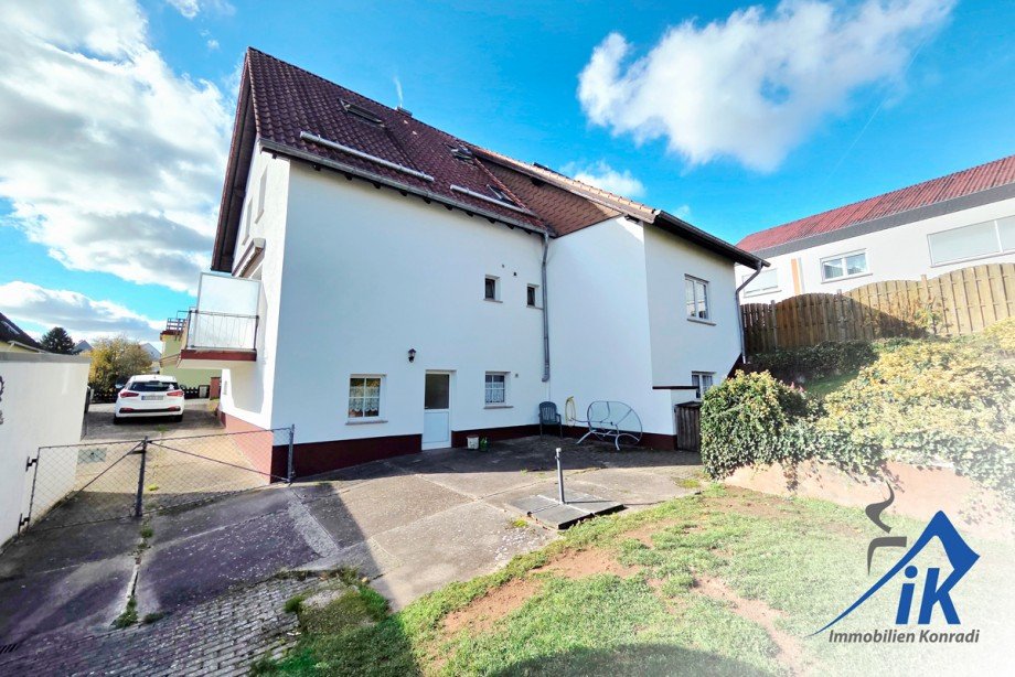 R�ckansicht Zweifamilienhaus Sch�nenberg-K.