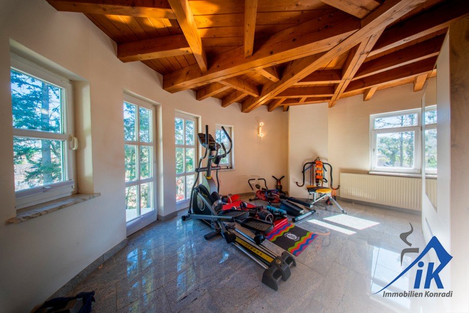 Fitnessraum DG Villa Altenglan