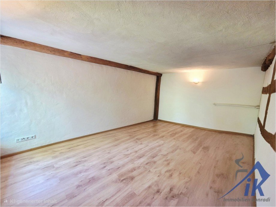 Schlafzimmer OG Einfamilienhaus Gro�bundenbach