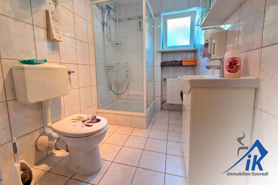 Badezimmer EG Zweifamilienhaus KL- Hohenecken