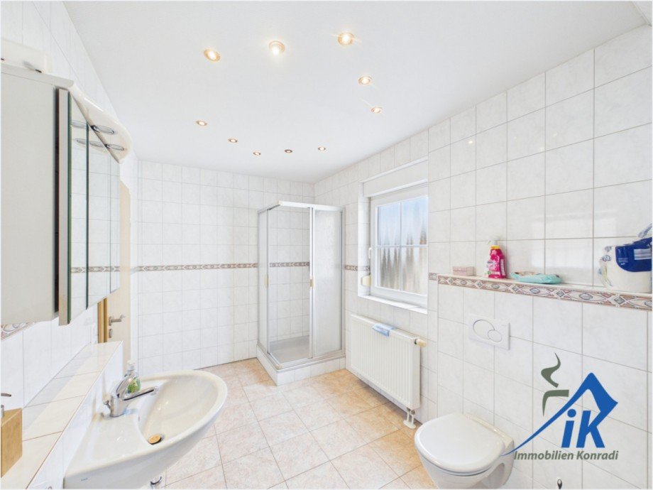 Badezimmer Einfamilienhaus Kottweiler-Schwanden