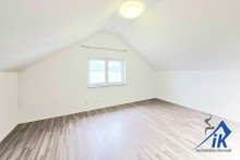 Schlafzimmer DG IK | Siegelbach: Ihr neues Zuhause: Gro�z�giges Einfamilienhaus mit Wohlf�hlcharakter
