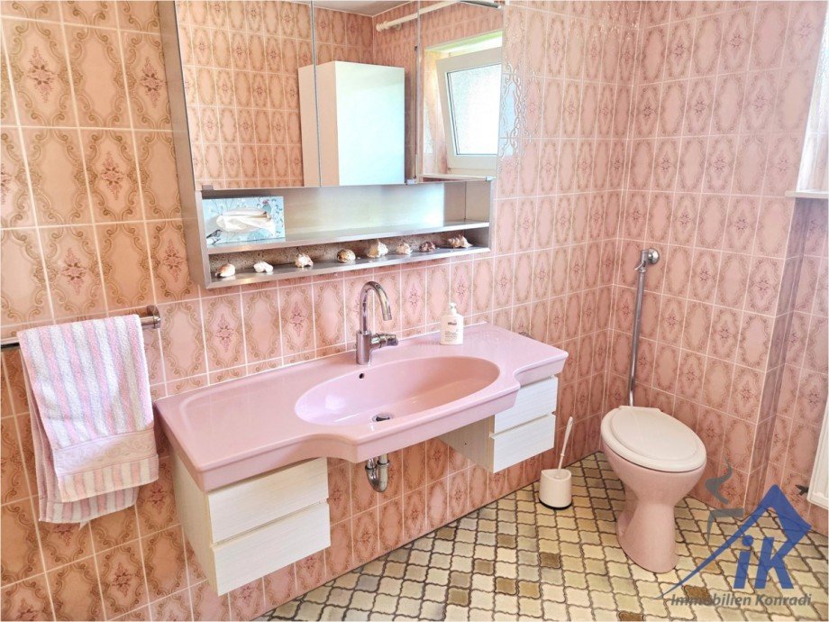 Badezimmer EG Zweifamilienhaus Herschweiler-Pettersheim