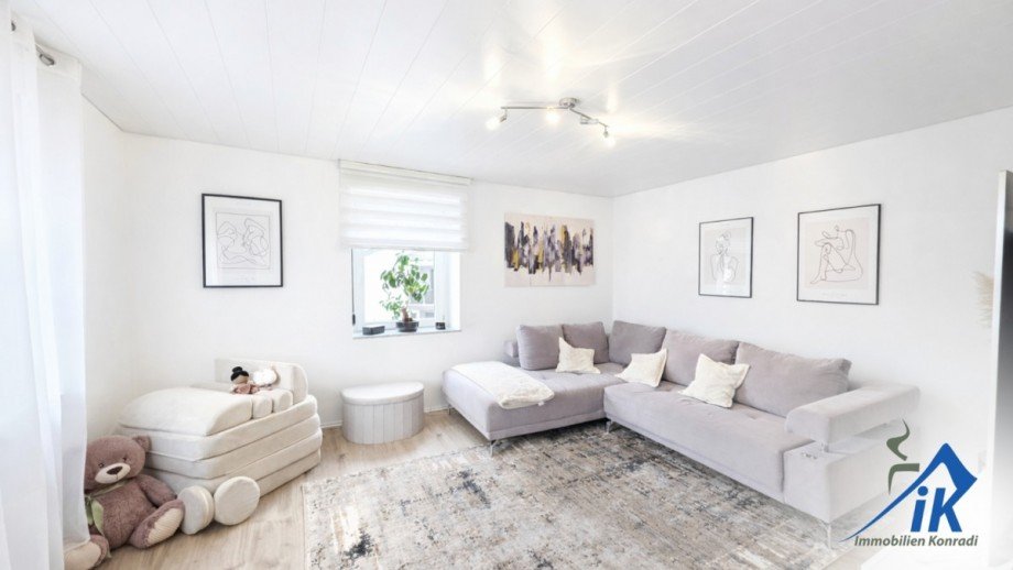 Wohnzimmer Etagenwohnung Bruchm�hlbach-Miesau