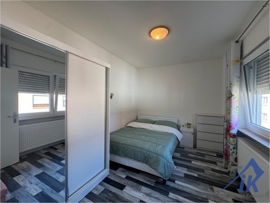 Schlafzimmer 1 Erdgeschosswohnung Bruchm�hlbach-Miesau
