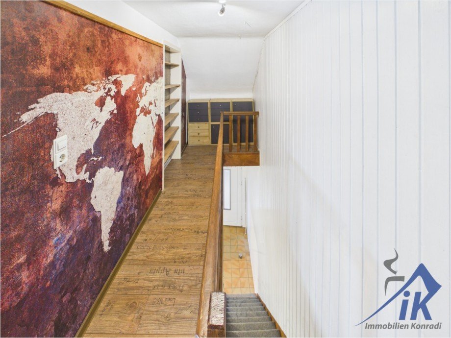 Flur OG 2 Zweifamilienhaus Offenbach-Hundheim