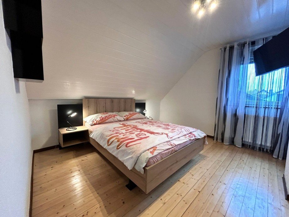 Schlafzimmer2 Doppelhaush�lfte Hauptstuhl