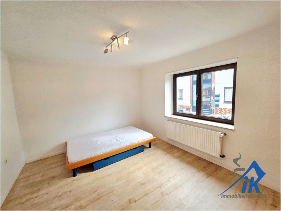 Schlafzimmer EG Doppelhaush�lfte Hauptstuhl