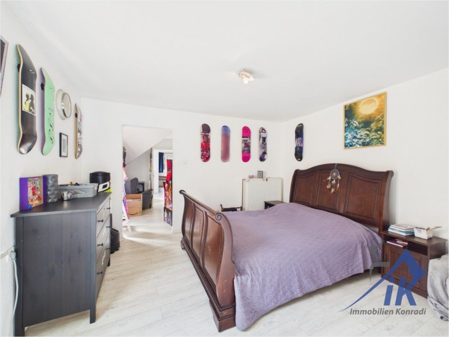 Schlafzimmer OG Doppelhaush�lfte H�tschenhausen