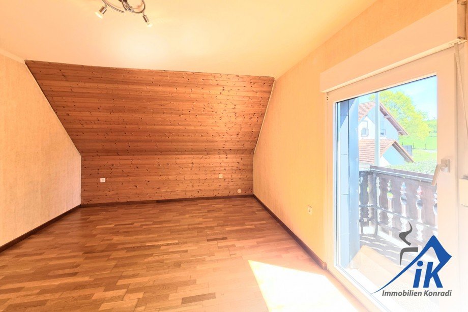 Zimmer OG Einfamilienhaus Schallodenbach