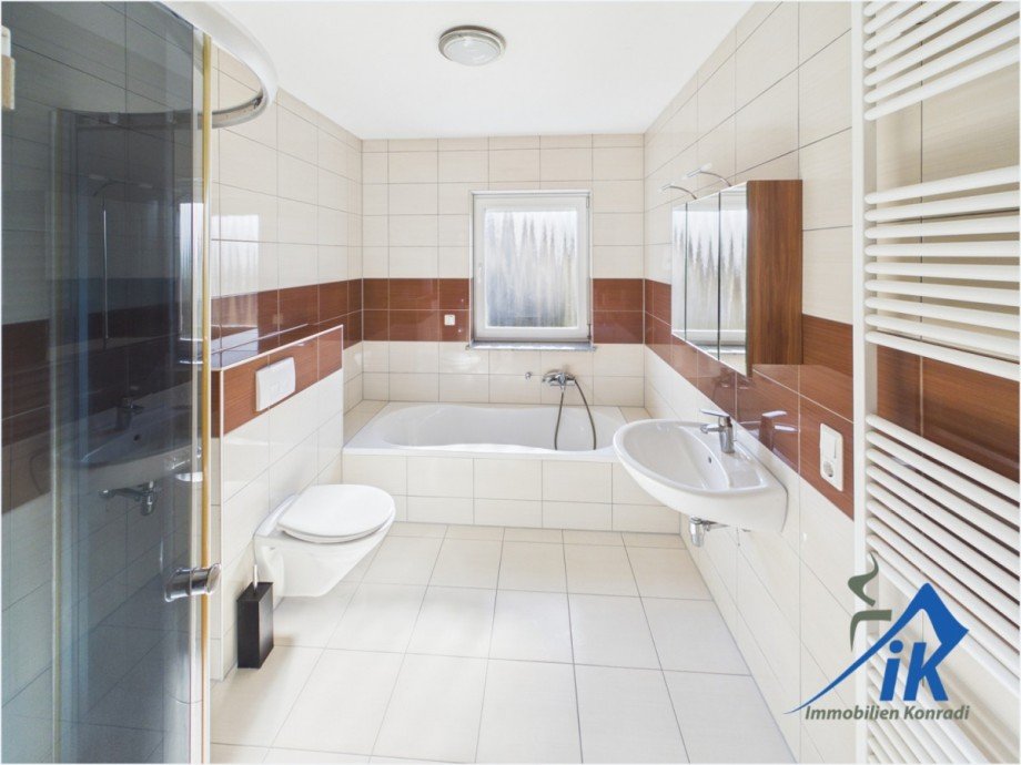 Badezimmer OG Einfamilienhaus Ramstein-Miesenbach