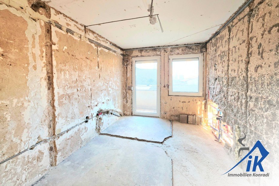 1OG links Mehrfamilienhaus Pirmasens