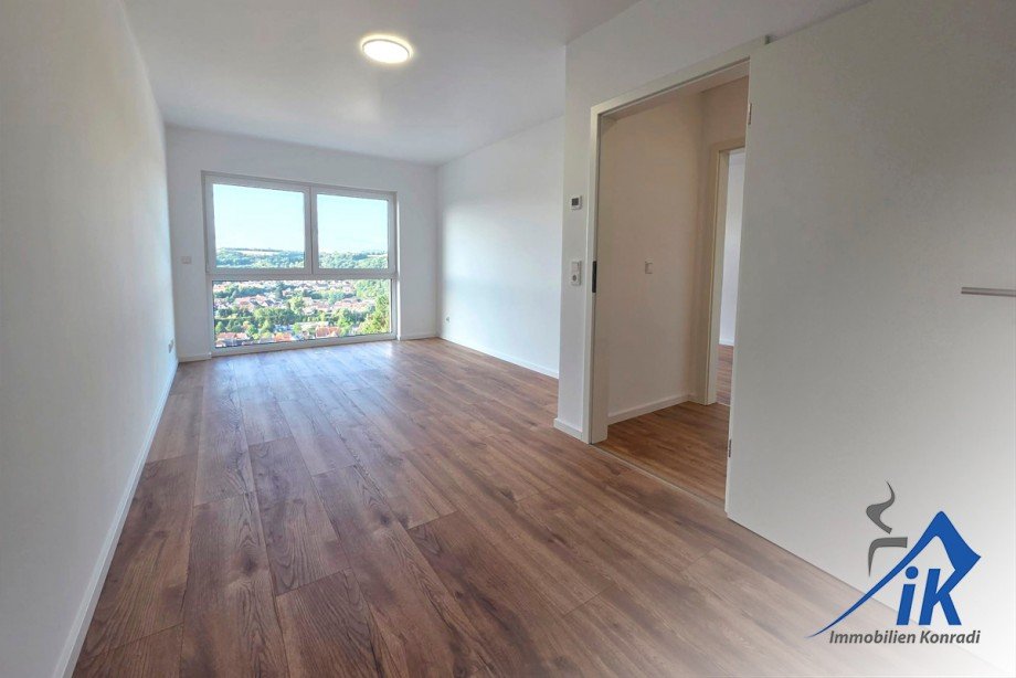 Schlafzimmer OG Doppelhaush�lfte Thaleischweiler