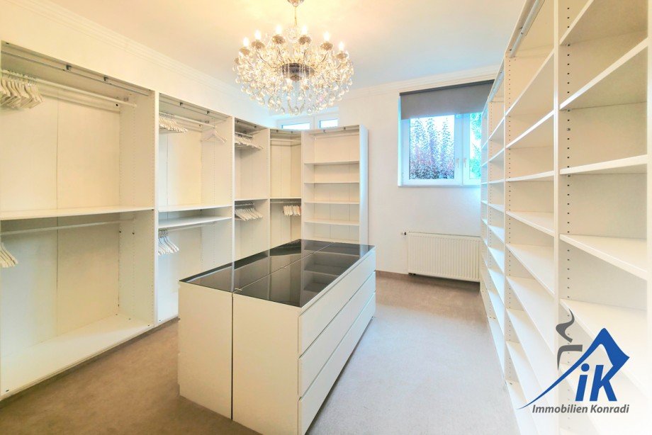 Ankleide 2 Mehrfamilienhaus Landstuhl