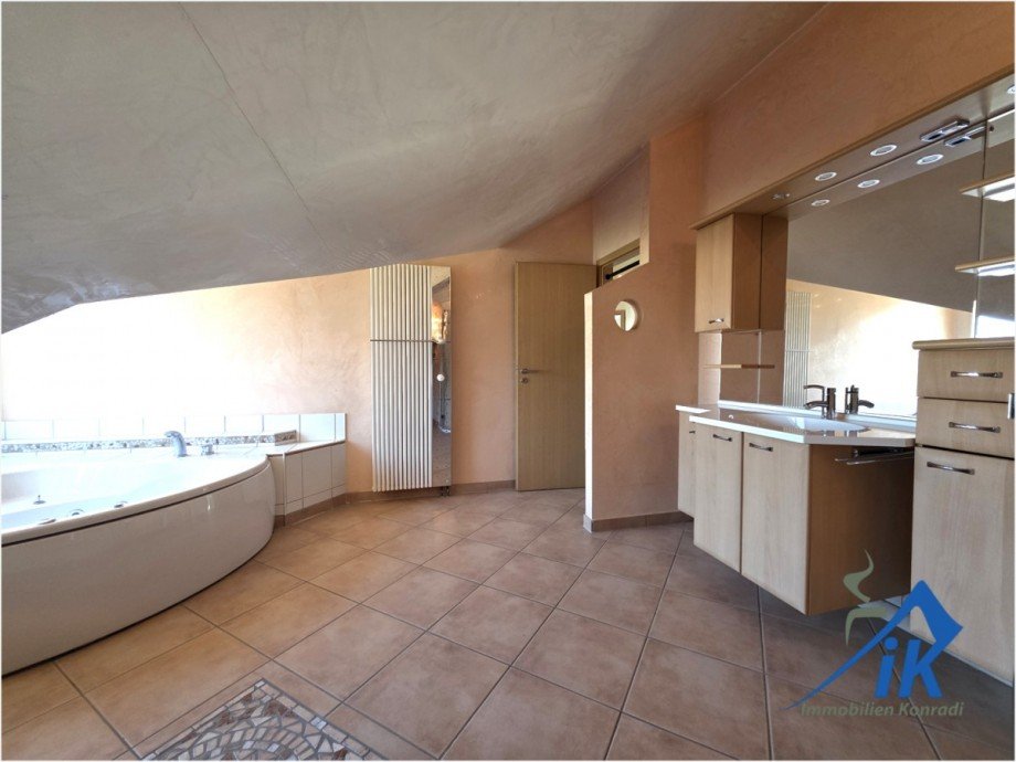 Badezimmer DG Zweifamilienhaus Mehlbach