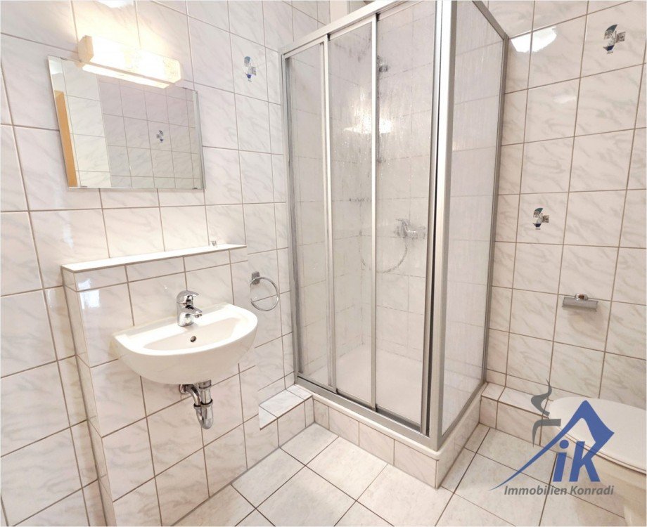 Badezimmer Reihenmittelhaus Oberstaufenbach