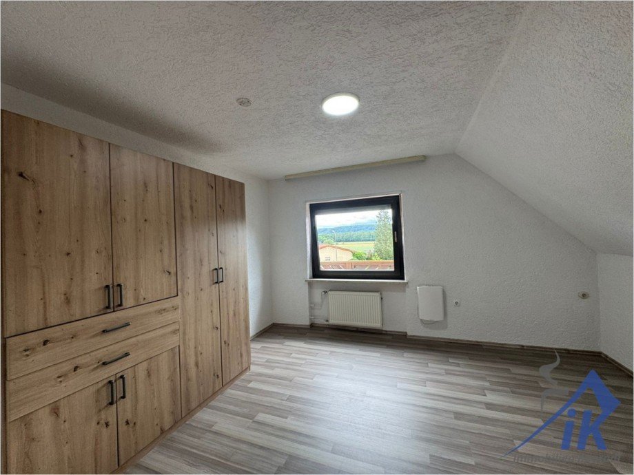 Schlafzimmer2 Einfamilienhaus H�tschenhausen