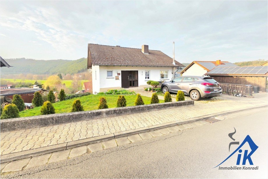 Au�enansicht Zweifamilienhaus Hundheim-Offenbach