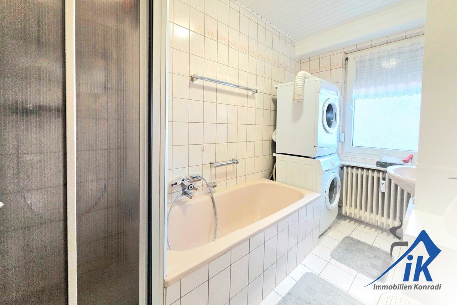 Badezimmer 1OG Haus Pirmasens