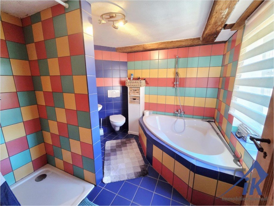 Badezimmer OG Einfamilienhaus Gro�bundenbach