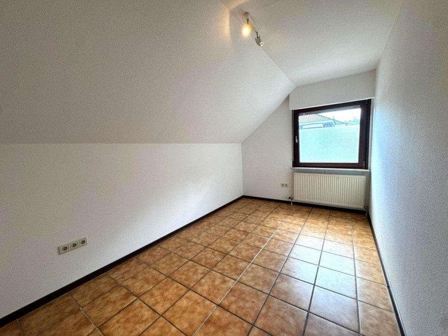 Schlafzimmer1 OG Etagenwohnung Obernheim-Kirchenarnbach
