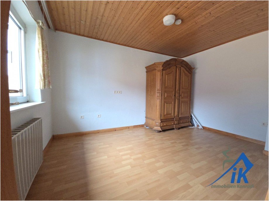 Schlafzimmer OG Einfamilienhaus Niedermohr