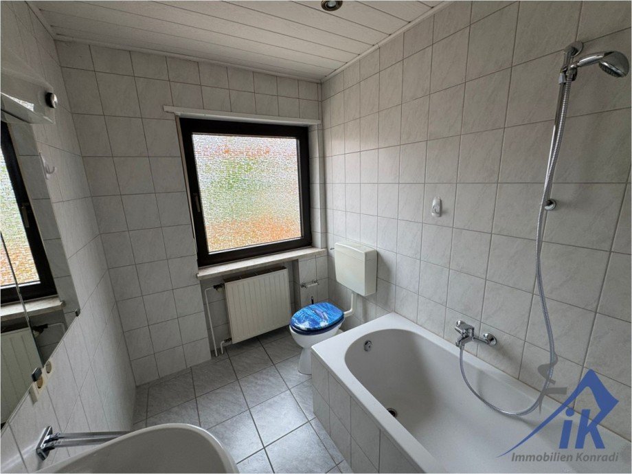 Badezimmer2 Einfamilienhaus H�tschenhausen